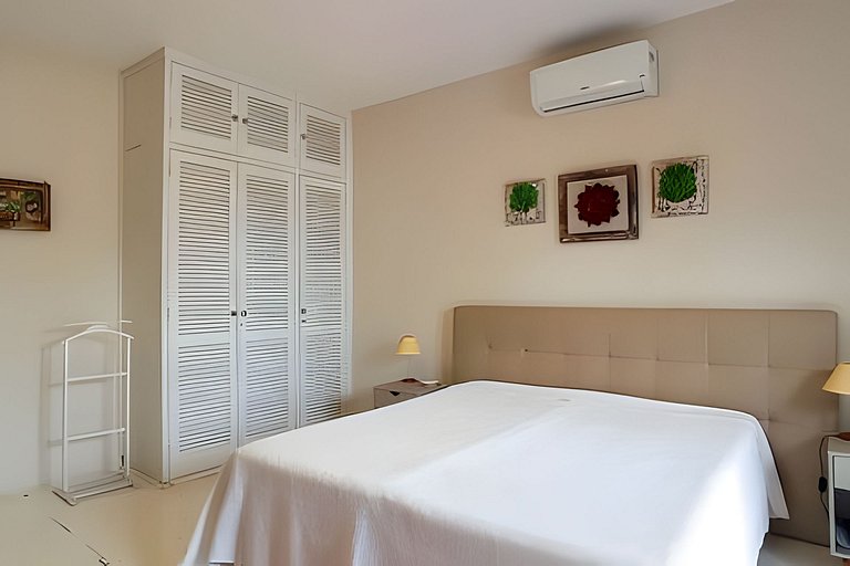 Casa Vista Mar com Jacuzzi Guarujá