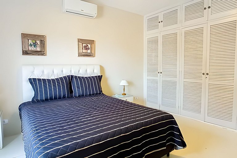 Casa Vista Mar com Jacuzzi Guarujá