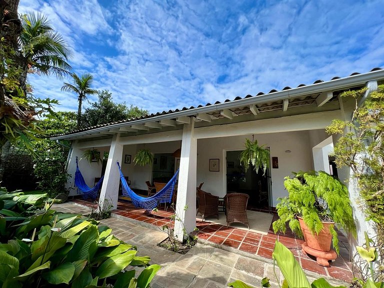 Suíte Vista Piscina Casa Calú