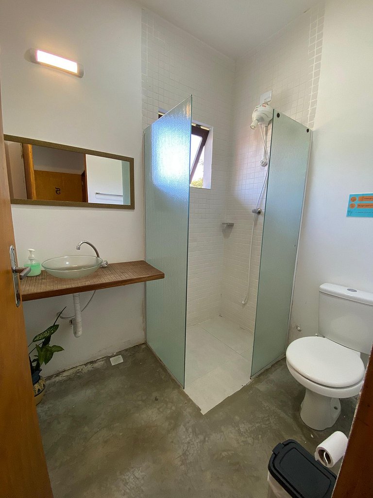 Suíte 5 Standard com Varanda Casa Praiana