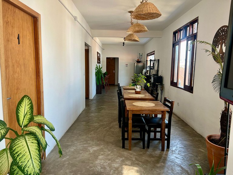 Suíte 1 com varanda - Casa Praiana